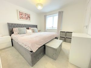 Windsor Road- click for photo gallery